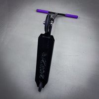 Striker Panda Freestyle Custom Build - Black/Rainbow-ScootWorld.dk