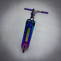 Striker Full Rainbow Custom Build - Rainbow-ScootWorld.dk