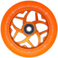 Kolečko Striker Essence V3 Colorblast PU 110mm - Orange