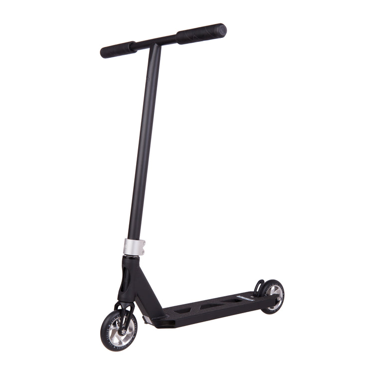 Striker Essential Freestyle koloběžka - Black/Silver