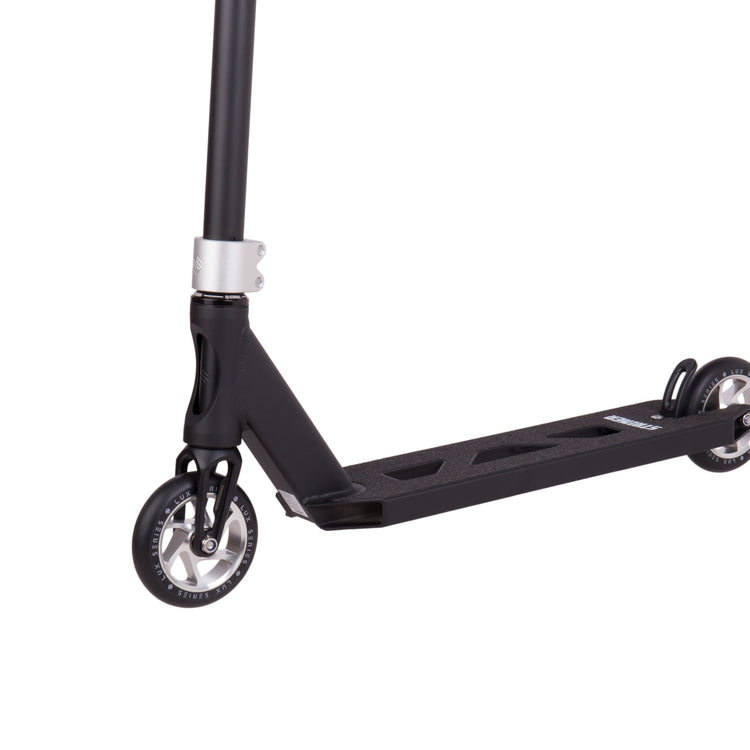Striker Essential Freestyle koloběžka - Black/Silver