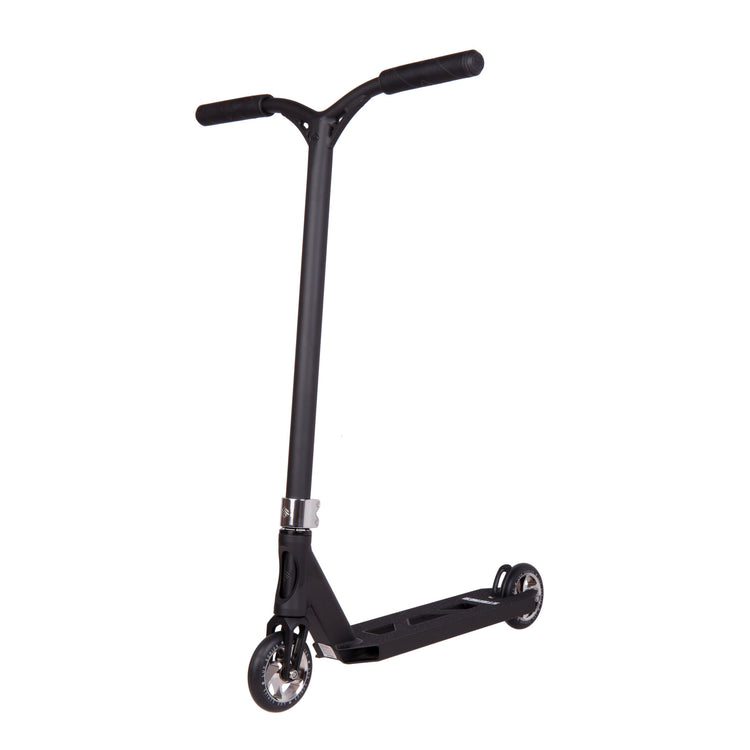 Striker Lux Trick Løbehjul - Black/Chrome-ScootWorld.dk